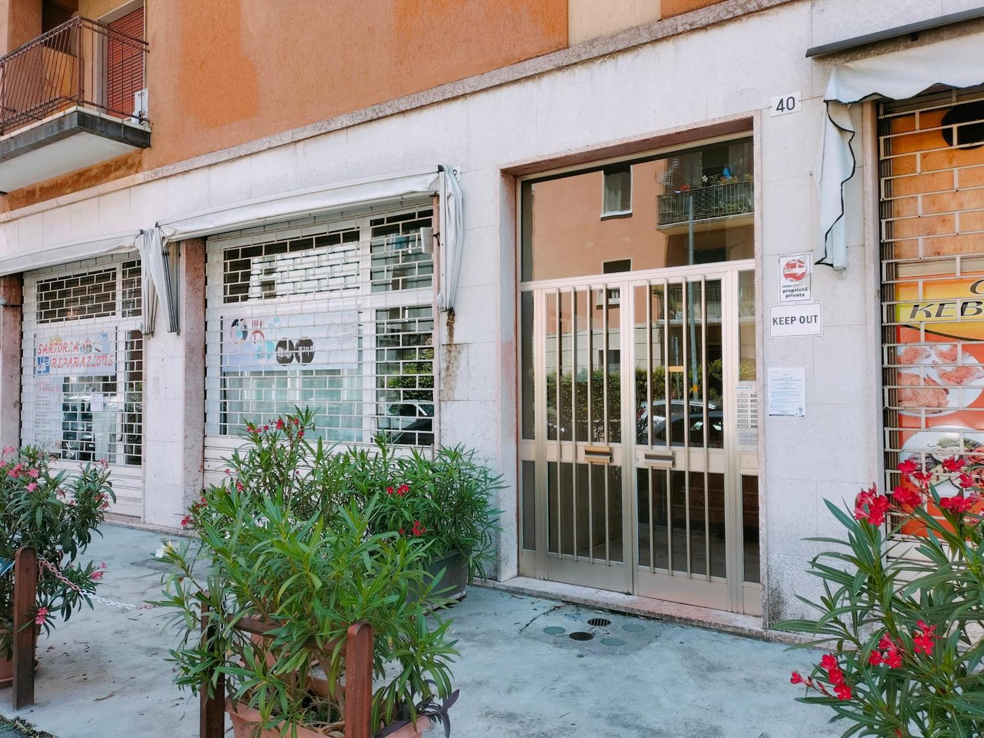 Civico40 Luminoso Appartamento Con Balconi E Garage Privato Verona Exterior photo
